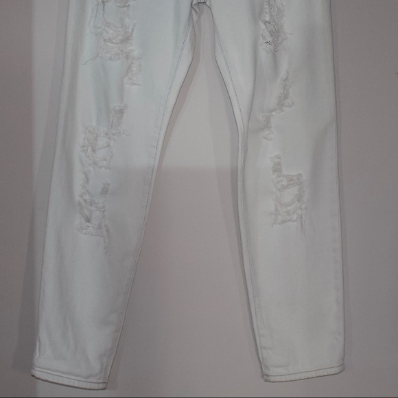 Ripped acid wash jeans - Picture 2 of 2